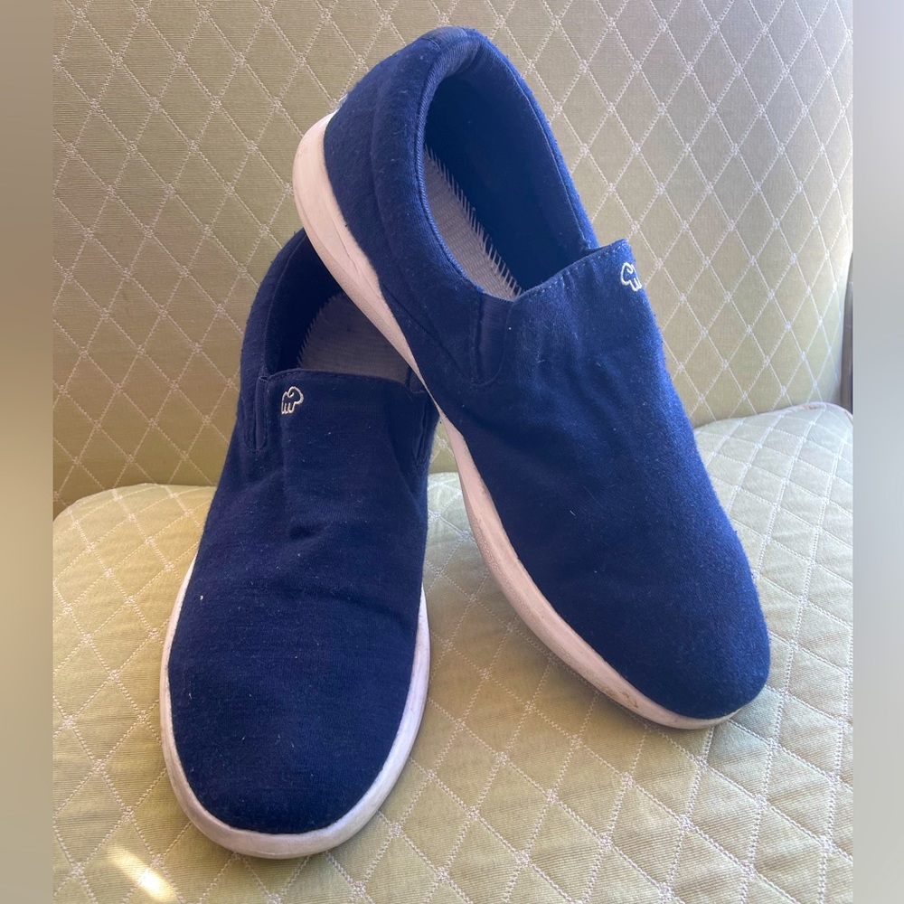 Navy/White Merinos Wool Slip-Ons - Men’s size 10
